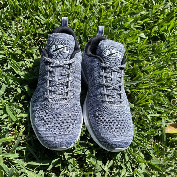 APL🔴TechLoom Pro Trainer women’s Athletic Running shoes 8 like new - Picture 7 of 15